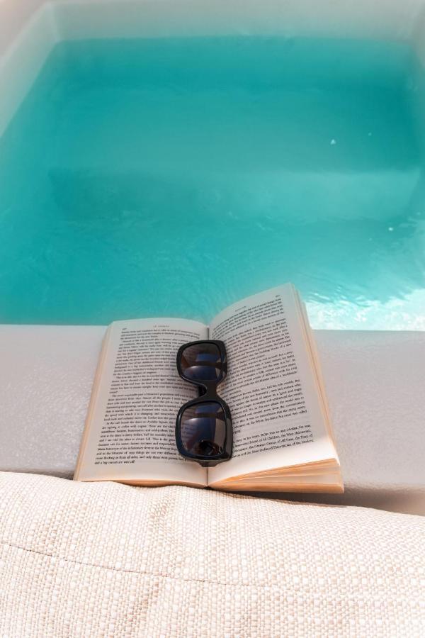 North Wind Luxury Suites Ия Экстерьер фото